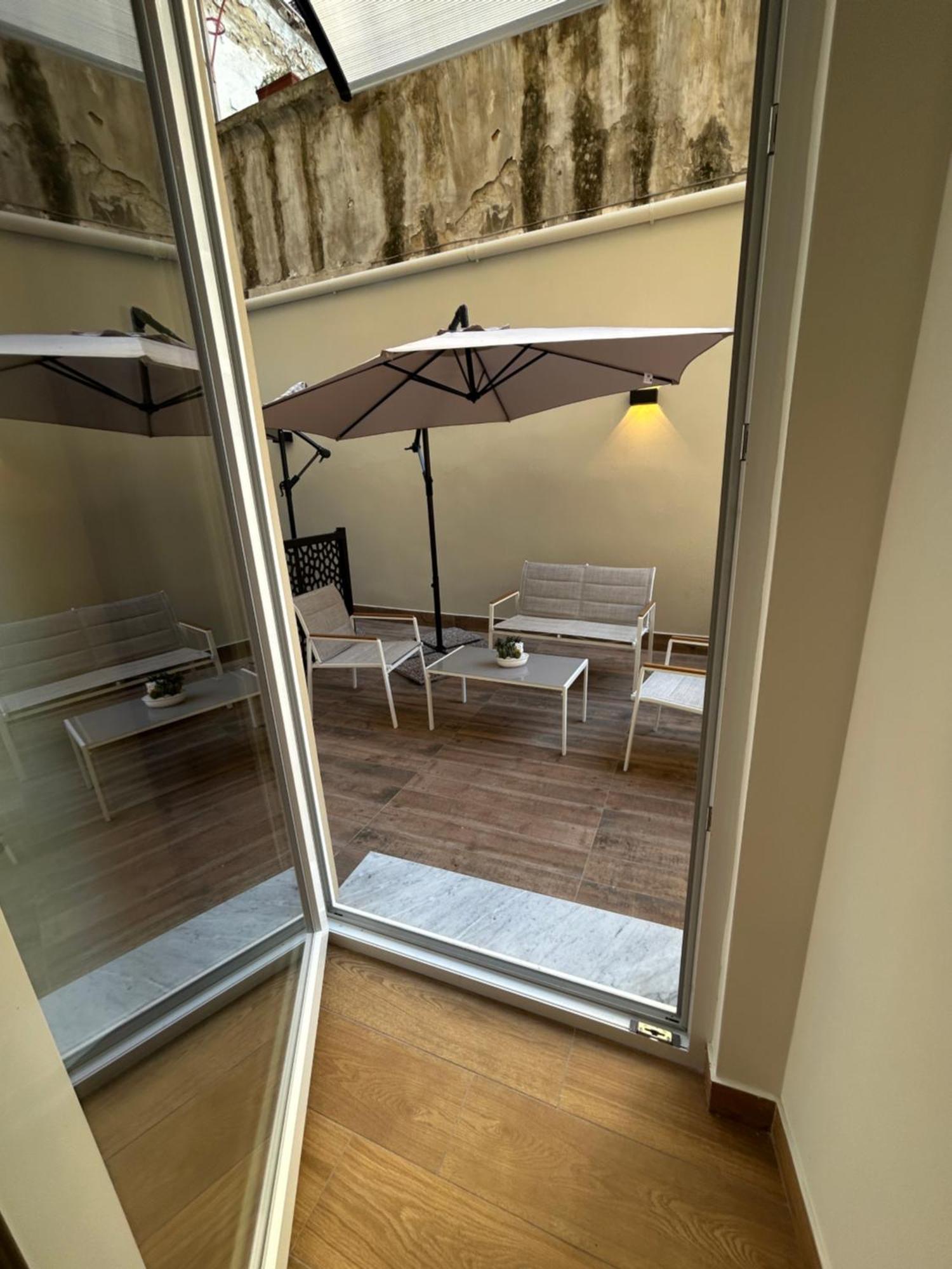 Somnia Luxury Rooms Naples Luaran gambar