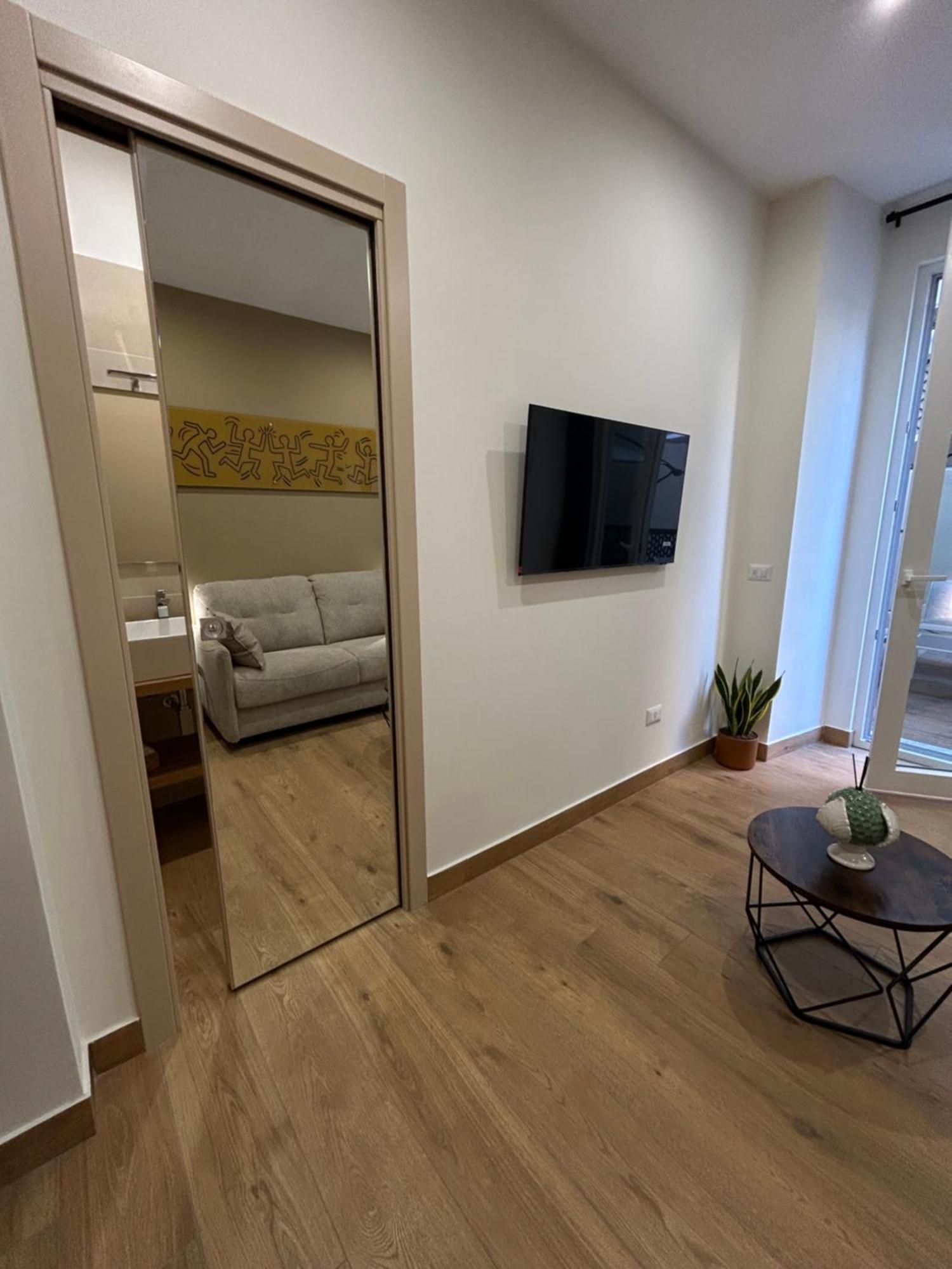 Somnia Luxury Rooms Naples Luaran gambar