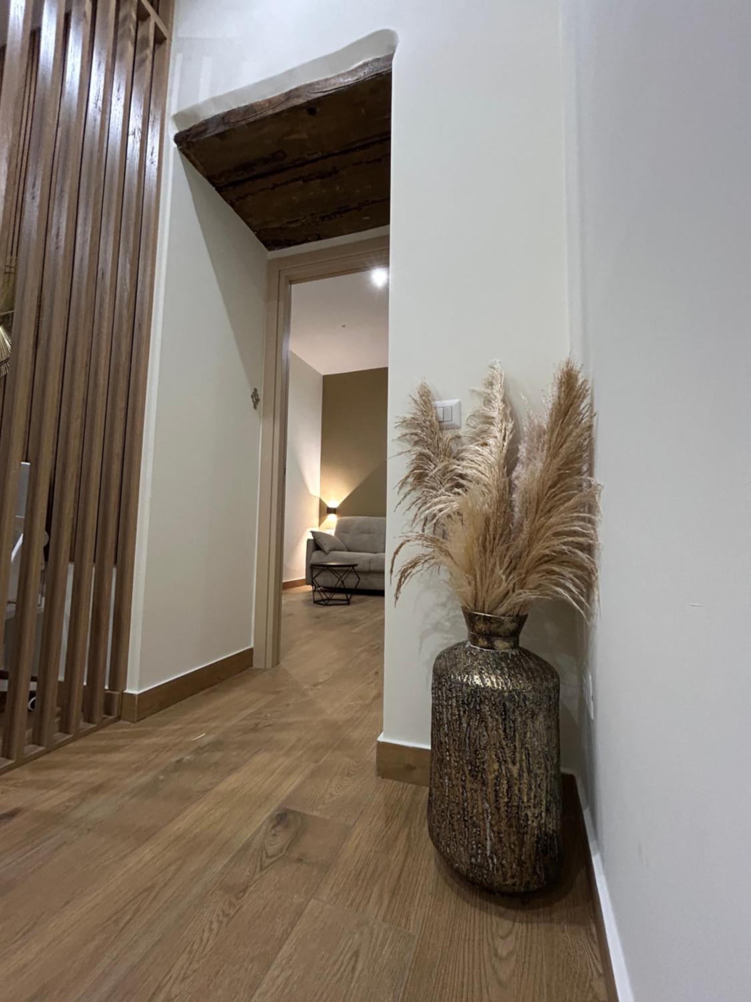Somnia Luxury Rooms Naples Luaran gambar