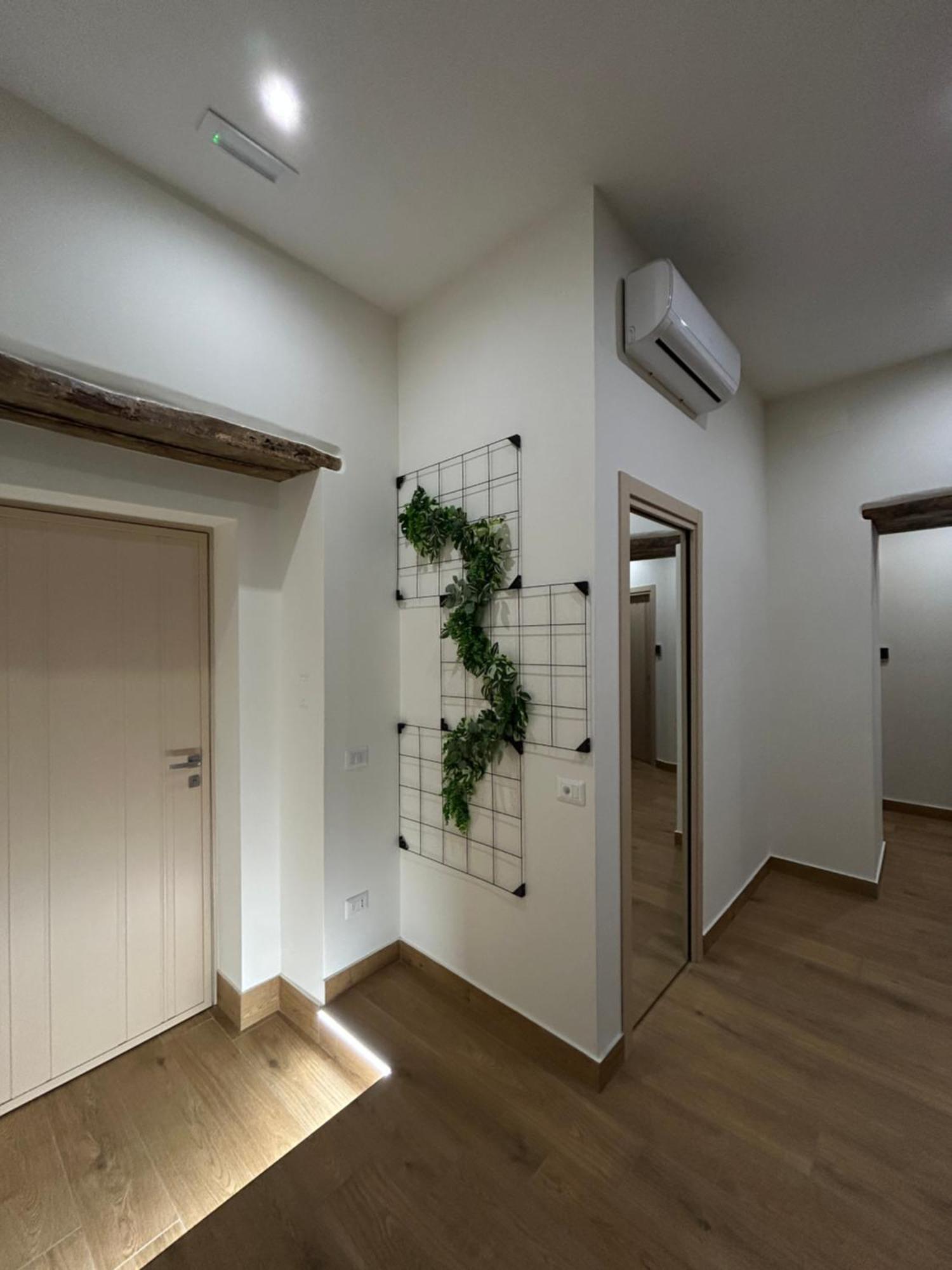 Somnia Luxury Rooms Naples Luaran gambar